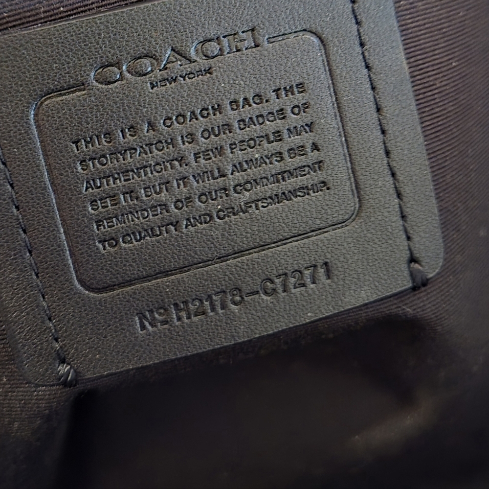 Coach City Tote and matching wallet - Picture 4 of 8